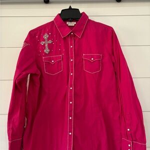 Women’s Ariat snap shirt